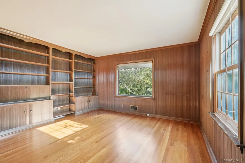 13 Hillview Drive Scarsdale NY 10583