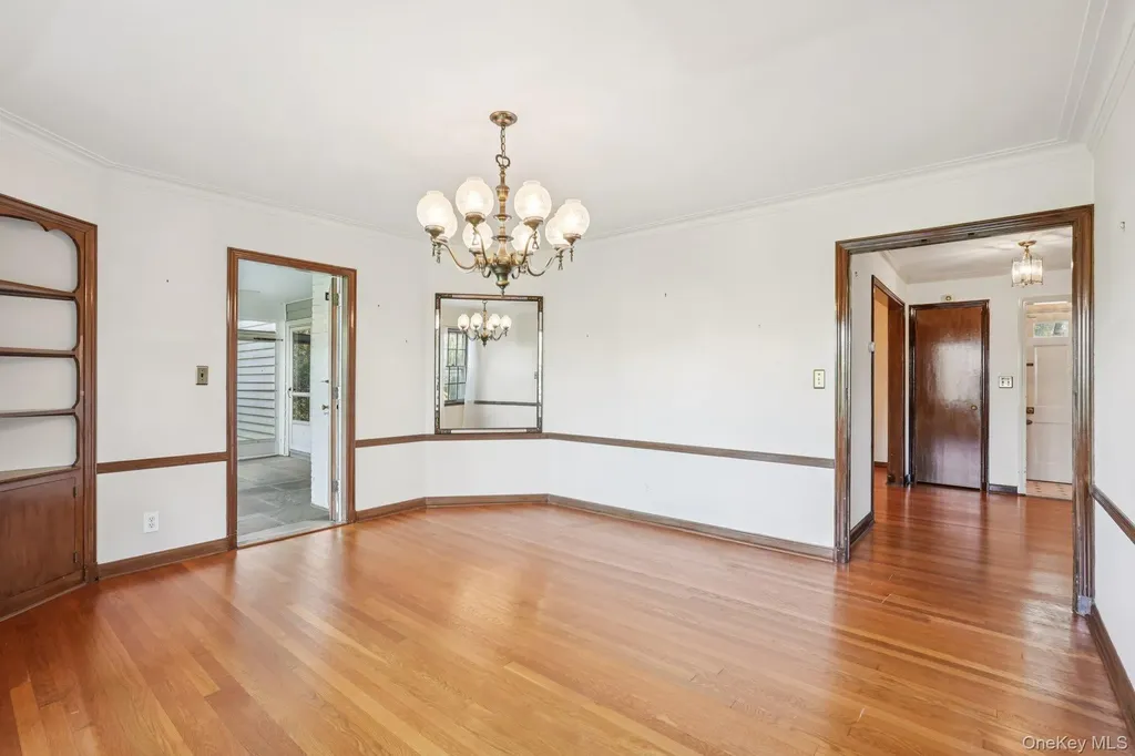 13 Hillview Drive Scarsdale NY 10583