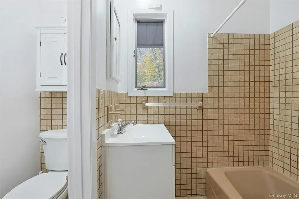 908 Route 9w S Nyack NY 10960