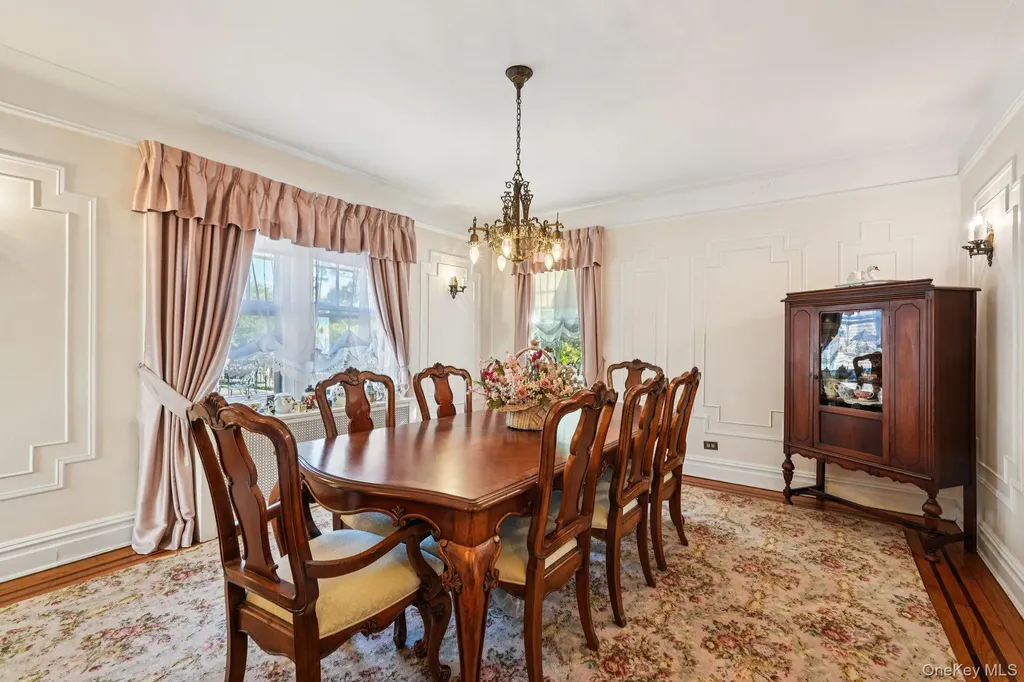 18 Chippewa Road Yonkers NY 10710