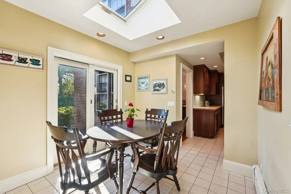 18 Chippewa Road Yonkers NY 10710