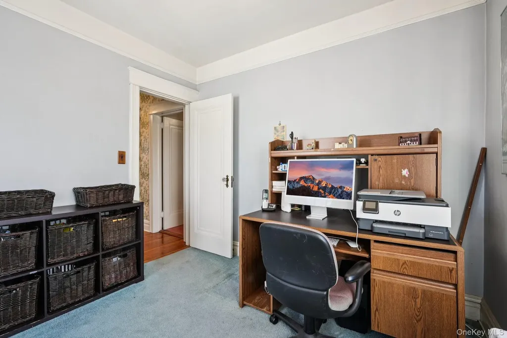 18 Chippewa Road Yonkers NY 10710
