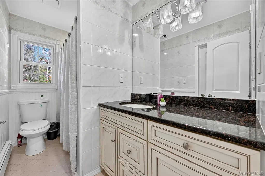 40 Clara Avenue New Windsor NY 12553