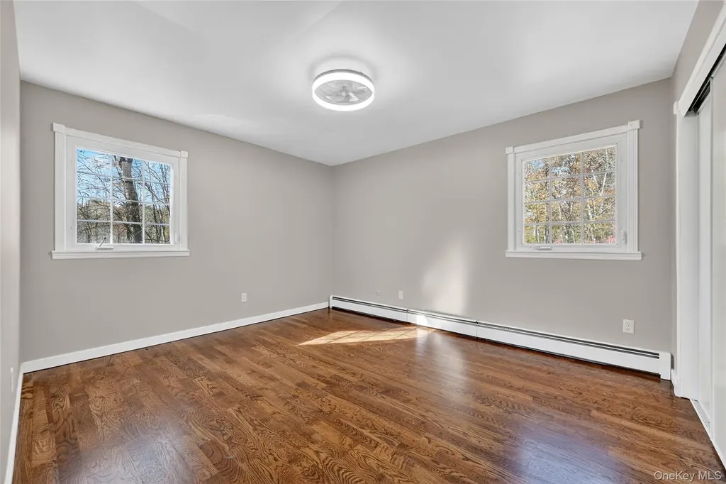 40 Clara Avenue New Windsor NY 12553