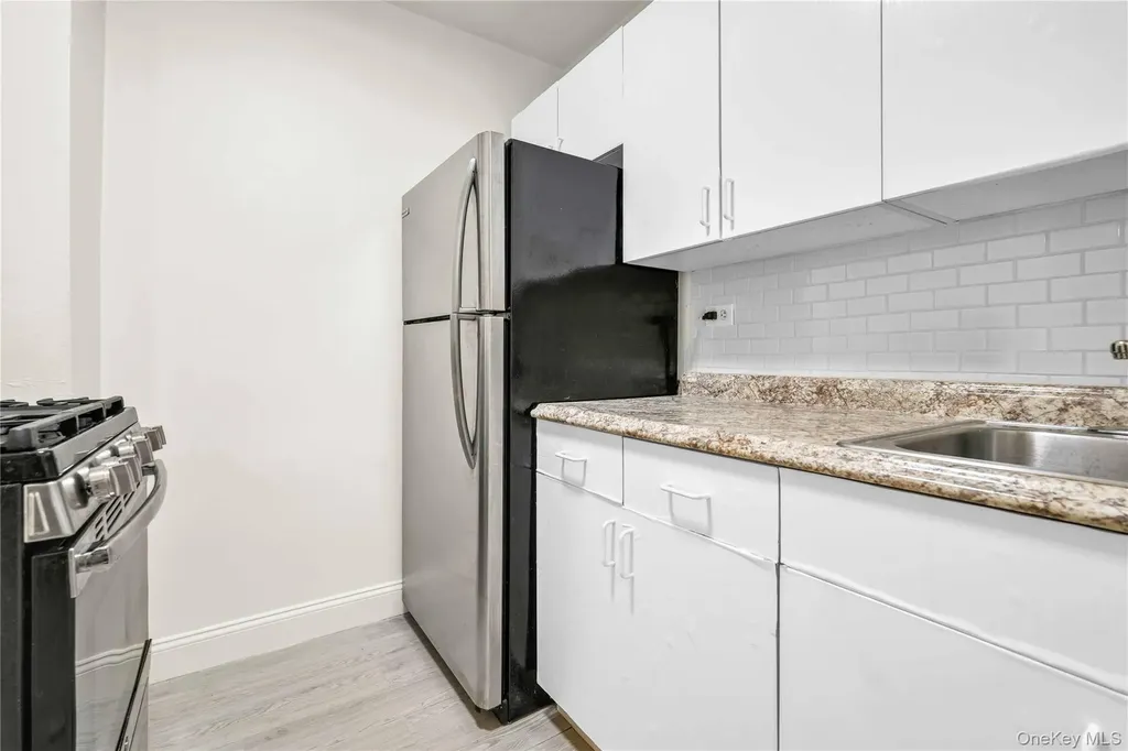34-20 Parsons Boulevard Flushing NY 11354