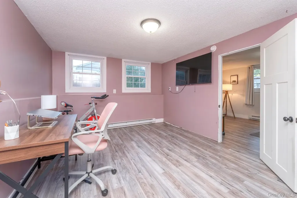 30 Willow Road Saugerties NY 12477
