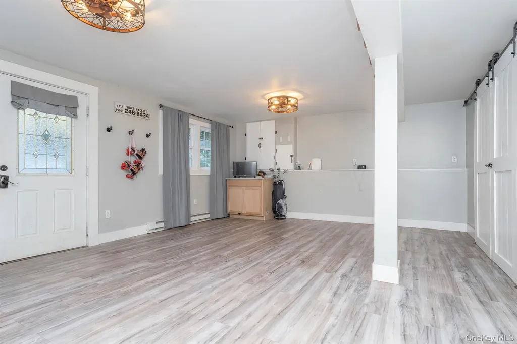 30 Willow Road Saugerties NY 12477