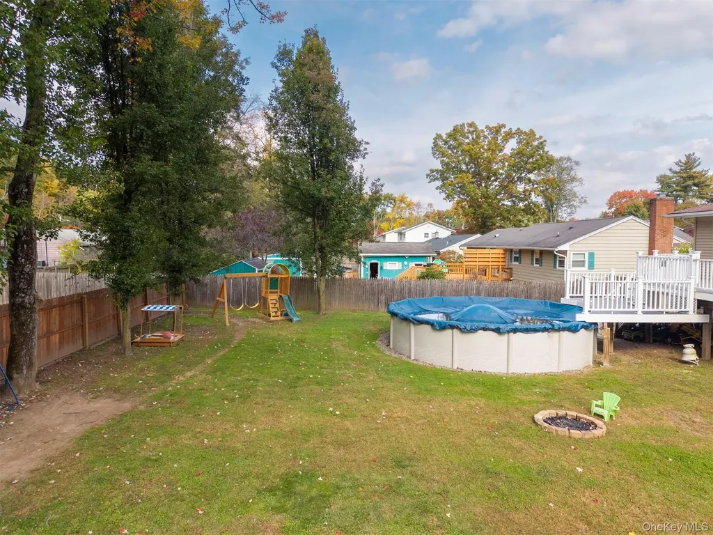 30 Willow Road Saugerties NY 12477