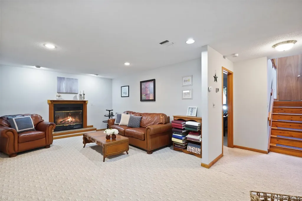 170 Arbor Crest Somers NY 10589