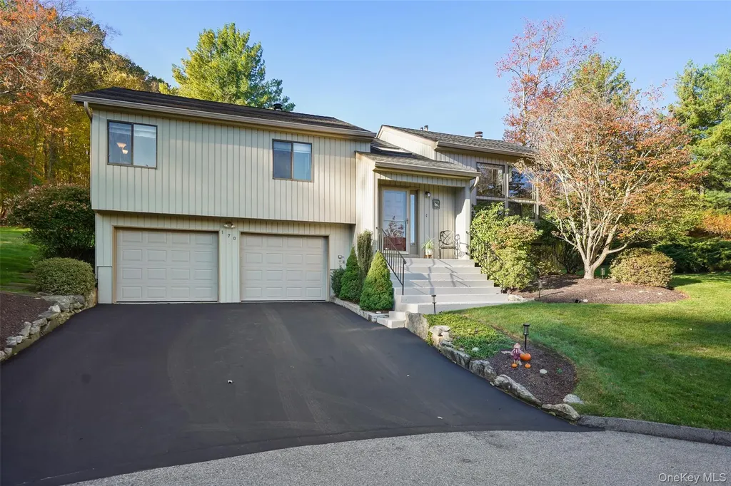 170 Arbor Crest Somers NY 10589