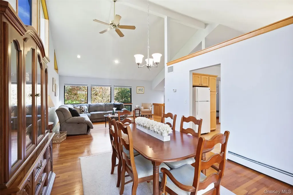 170 Arbor Crest Somers NY 10589