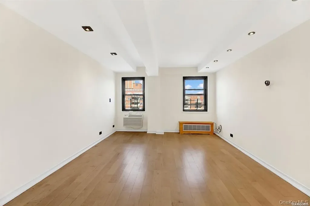 109-33 71st Road Forest Hills NY 11375