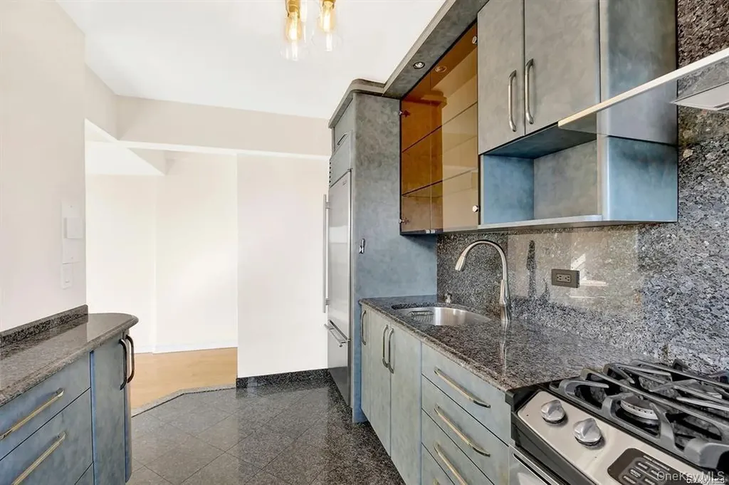 109-33 71st Road Forest Hills NY 11375