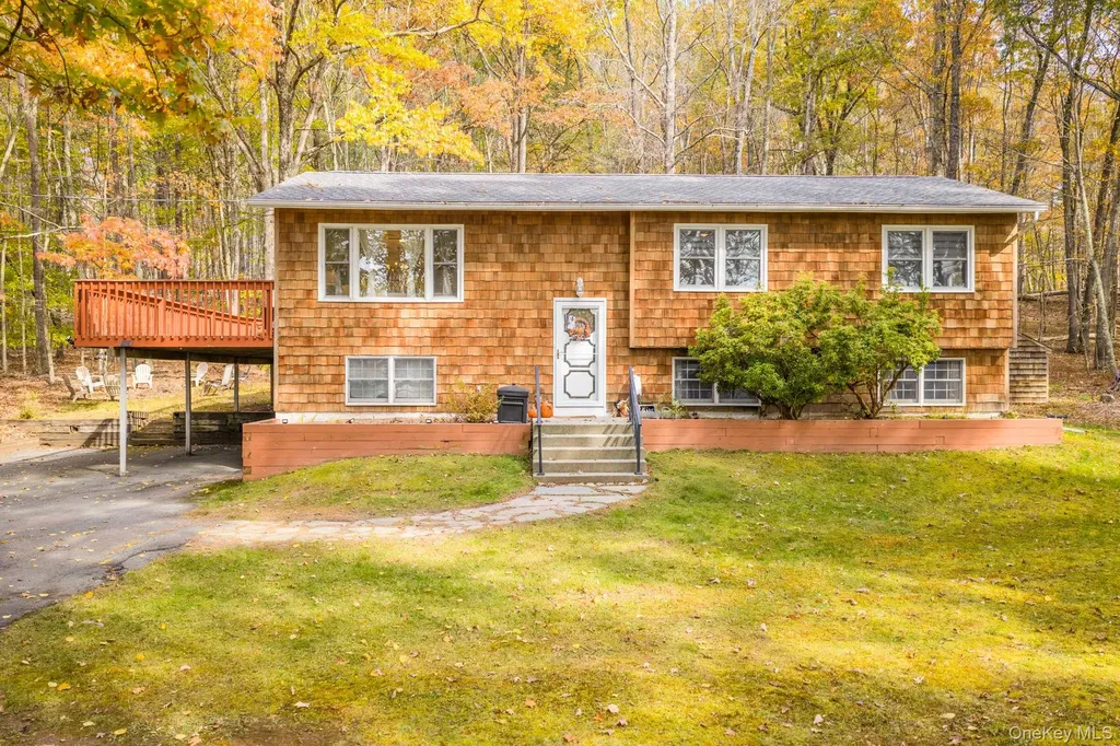 9478 State Route 97 Callicoon NY 12723