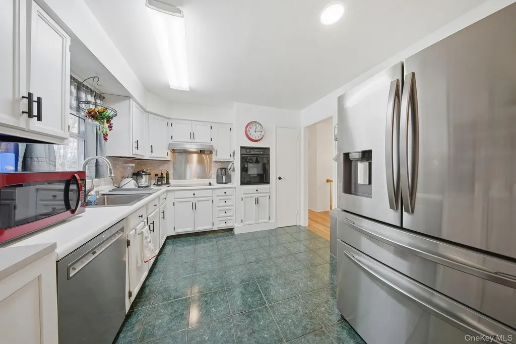 9478 State Route 97 Callicoon NY 12723