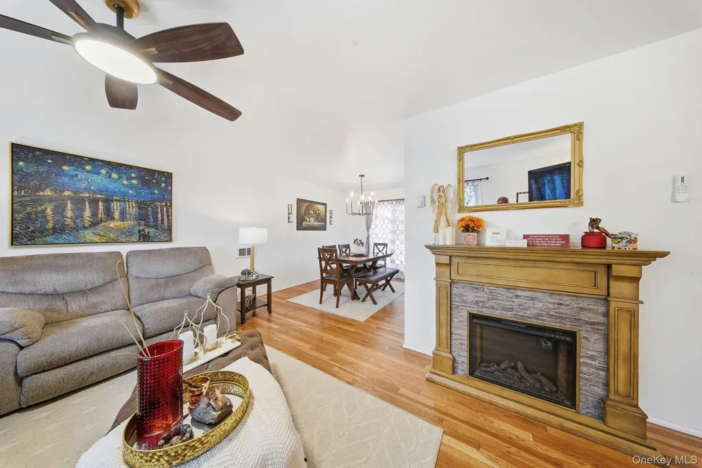 9478 State Route 97 Callicoon NY 12723