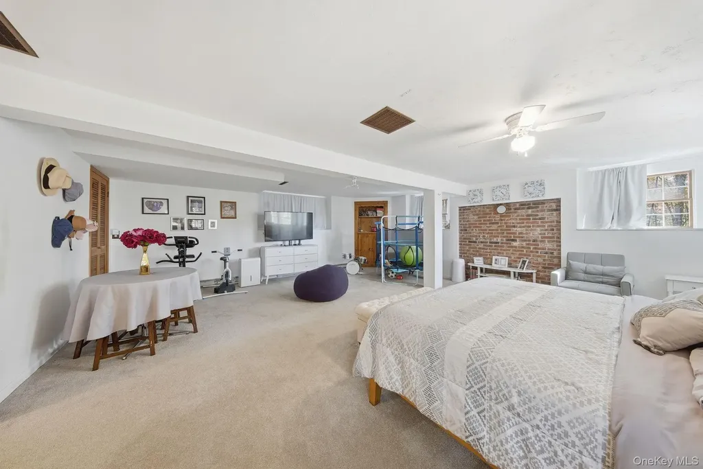 9478 State Route 97 Callicoon NY 12723