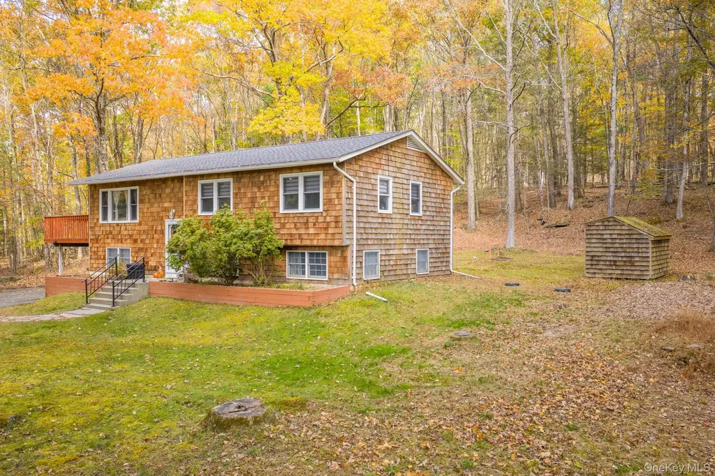 9478 State Route 97 Callicoon NY 12723