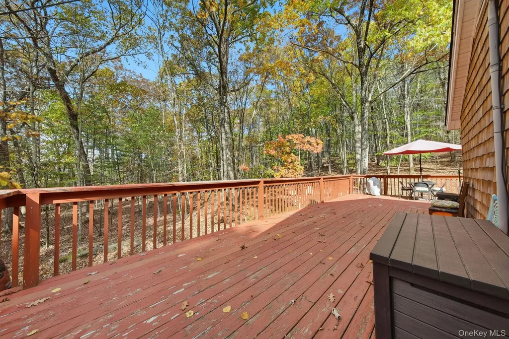9478 State Route 97 Callicoon NY 12723