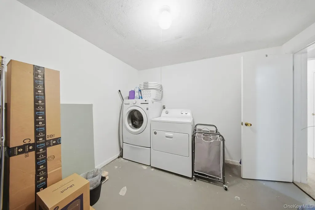 9478 State Route 97 Callicoon NY 12723