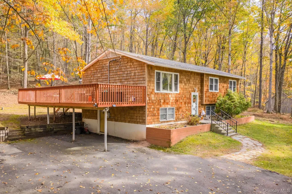 9478 State Route 97 Callicoon NY 12723