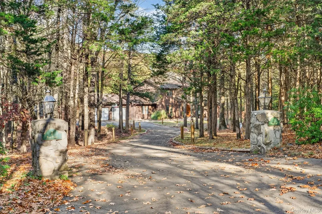 7 Park Place Chester NY 10918