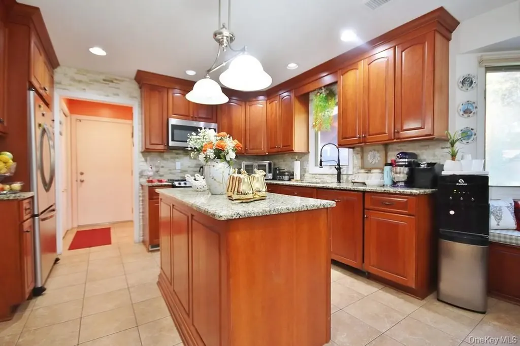 7 Park Place Chester NY 10918