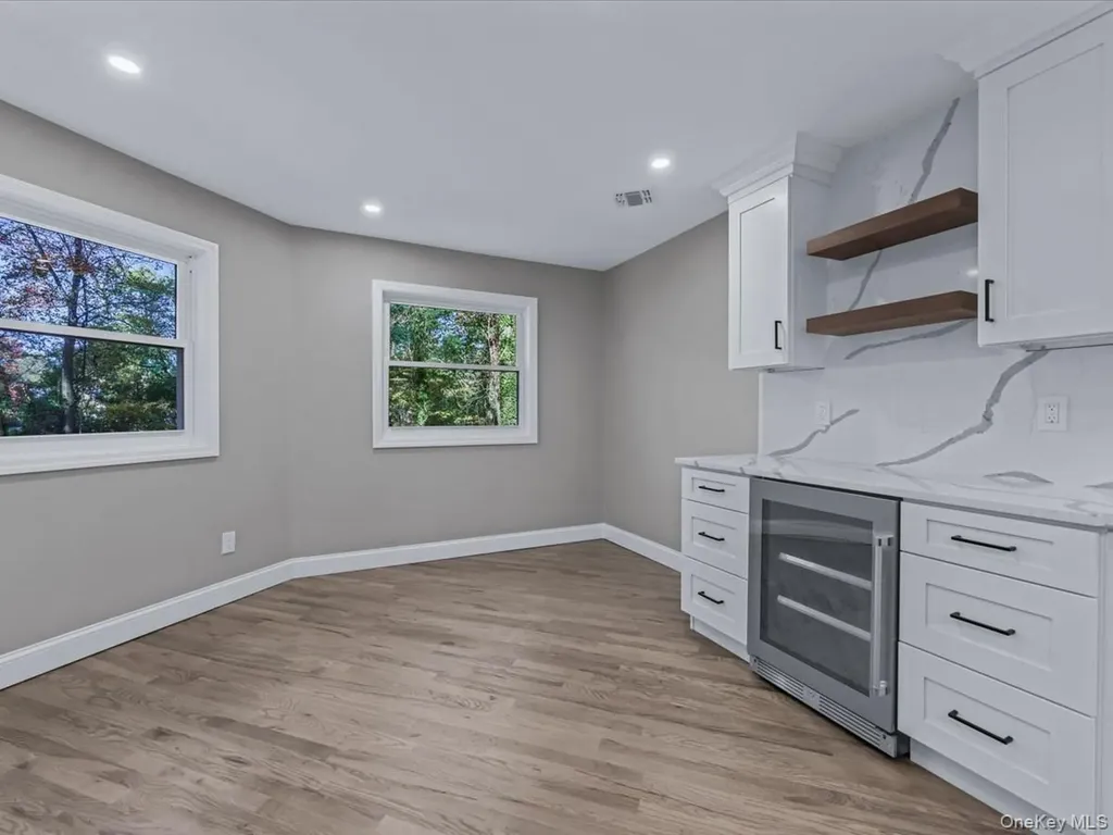 11 Gorham Lane Dix Hills NY 11746
