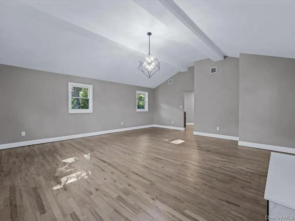 11 Gorham Lane Dix Hills NY 11746