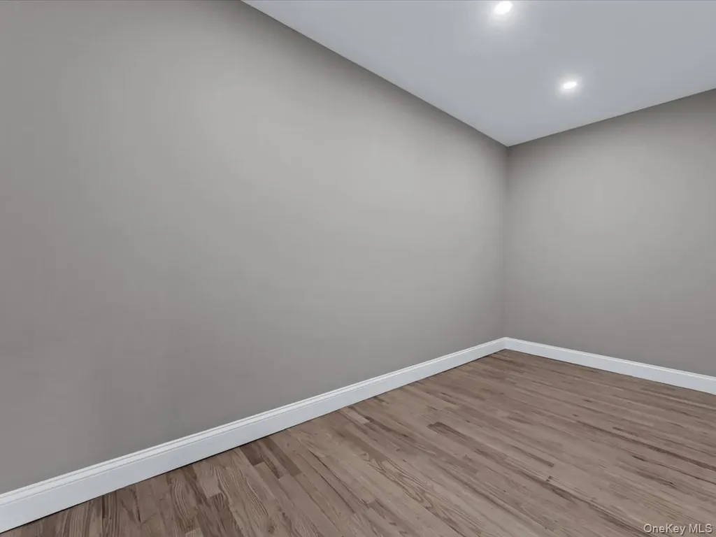 11 Gorham Lane Dix Hills NY 11746
