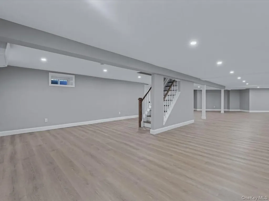 11 Gorham Lane Dix Hills NY 11746