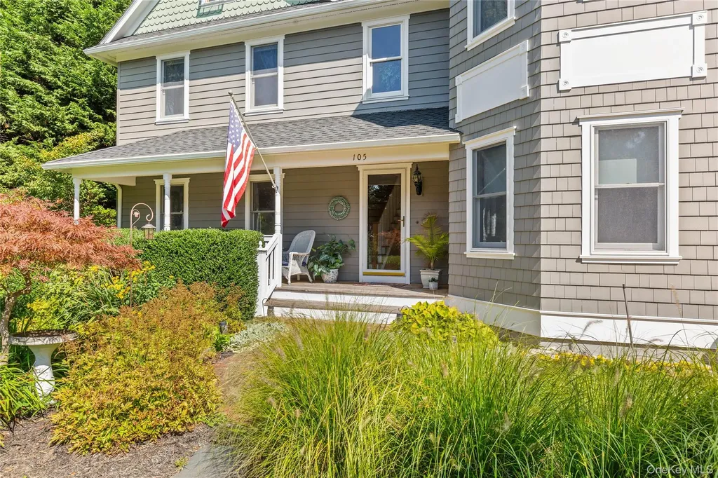 105 Ole Jule Lane Mattituck NY 11952