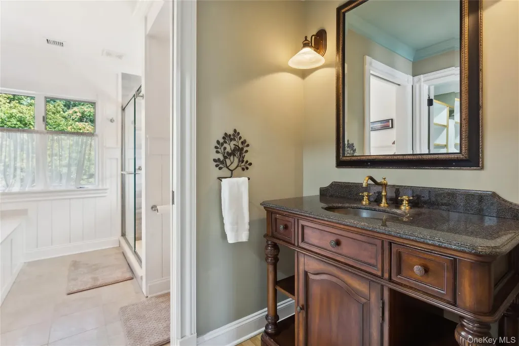 105 Ole Jule Lane Mattituck NY 11952