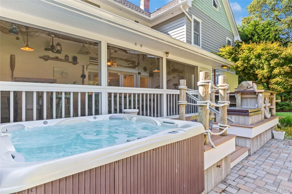 105 Ole Jule Lane Mattituck NY 11952