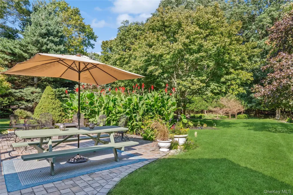 105 Ole Jule Lane Mattituck NY 11952
