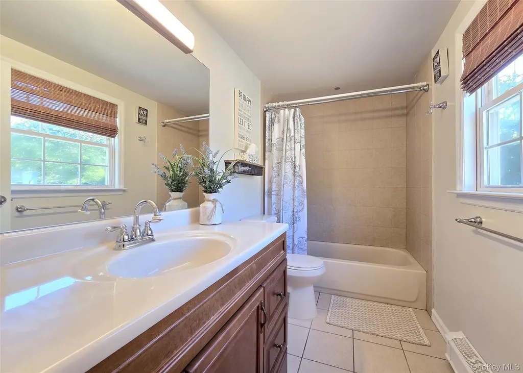 114 Wedgewood Drive Coram NY 11727