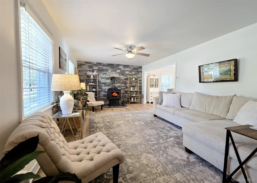 114 Wedgewood Drive Coram NY 11727
