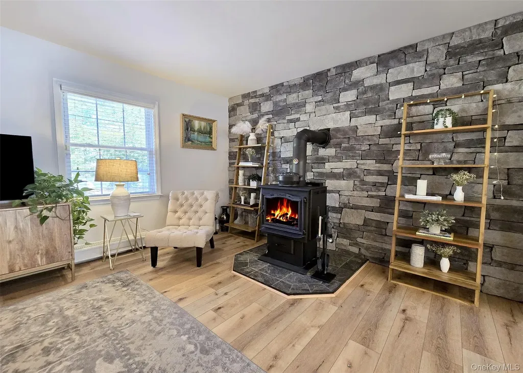 114 Wedgewood Drive Coram NY 11727