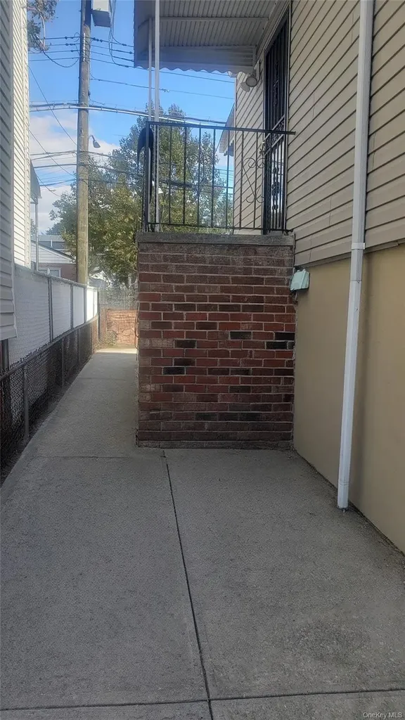 869 Olmstead Avenue Bronx NY 10473