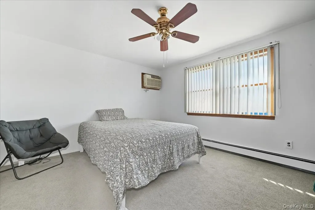 162 Crown Avenue Elmont NY 11003