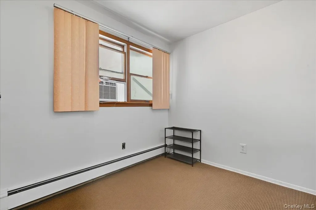 162 Crown Avenue Elmont NY 11003