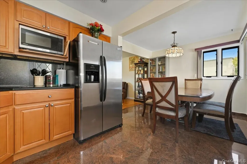 162 Crown Avenue Elmont NY 11003