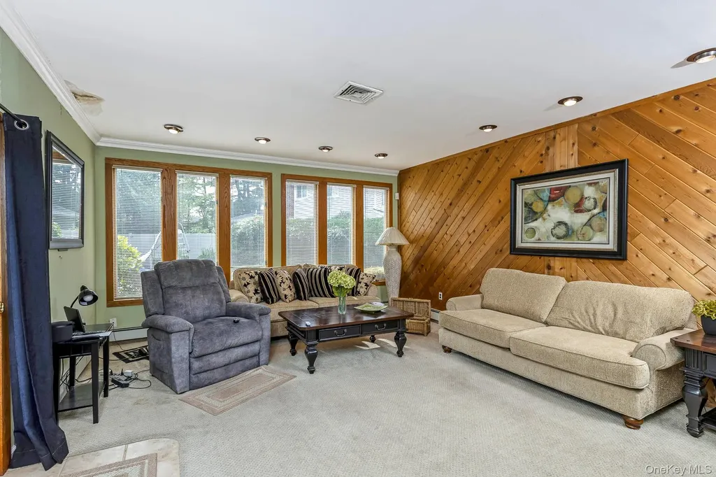 27 Bruno Lane Dix Hills NY 11746