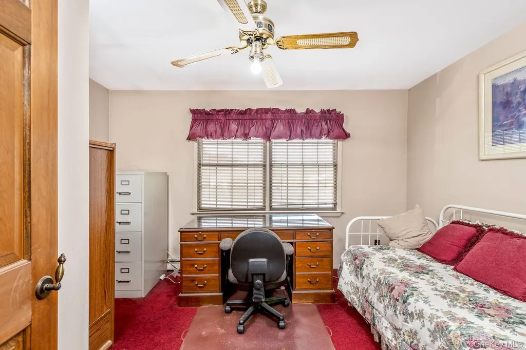 27 Bruno Lane Dix Hills NY 11746