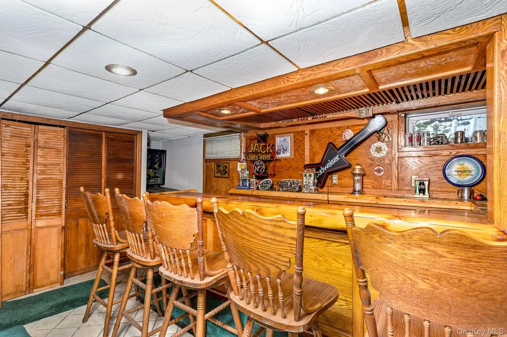 27 Bruno Lane Dix Hills NY 11746