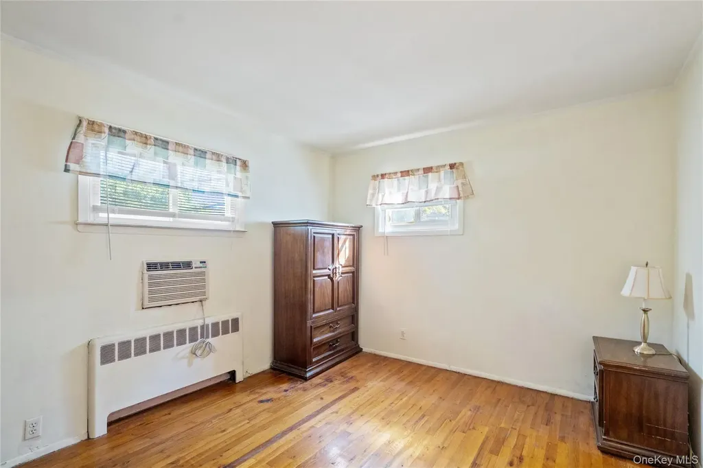 16 Forte Avenue Old Bethpage NY 11804