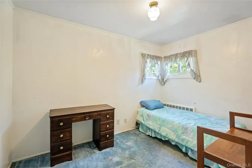 16 Forte Avenue Old Bethpage NY 11804