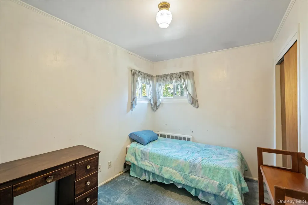 16 Forte Avenue Old Bethpage NY 11804