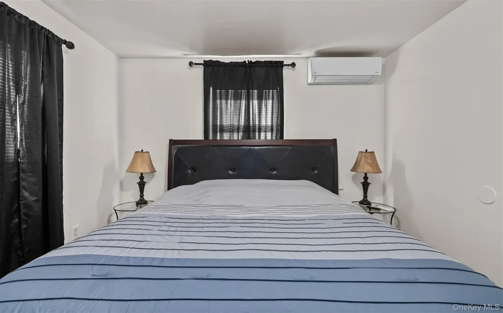 1796 Wells Drive Bay Shore NY 11706
