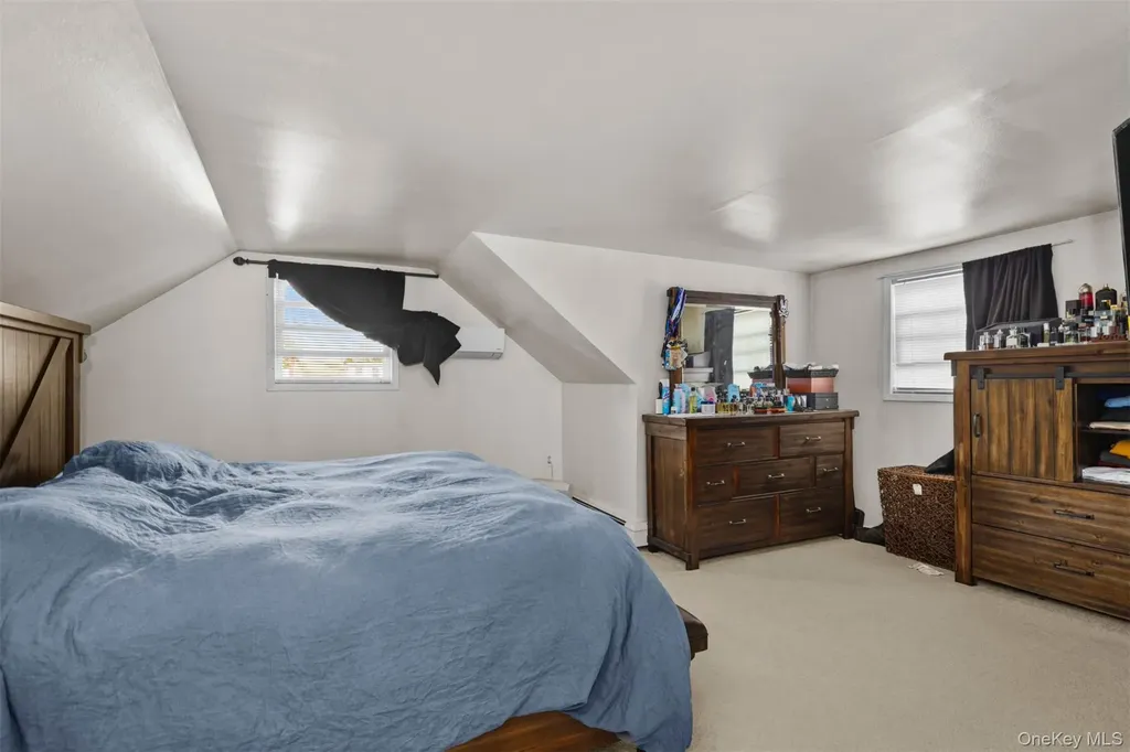 1796 Wells Drive Bay Shore NY 11706